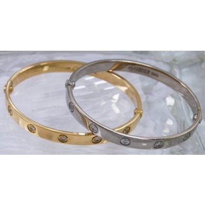 画像1: 750イエローゴールドカルティエラブブレスダイヤ入り　ネジ加工及び修理例