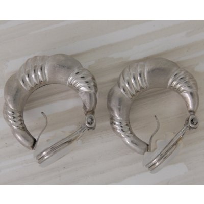 画像2: プラチナ（Pt900）のピアス修理