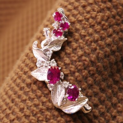 画像1: 【オーダー例】ルビーのリング3本をエレガントなブローチへ