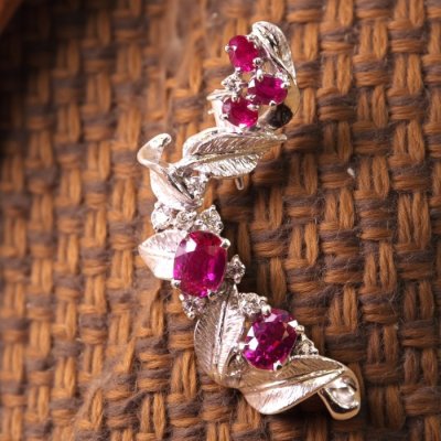 画像5: 【オーダー例】ルビーのリング3本をエレガントなブローチへ