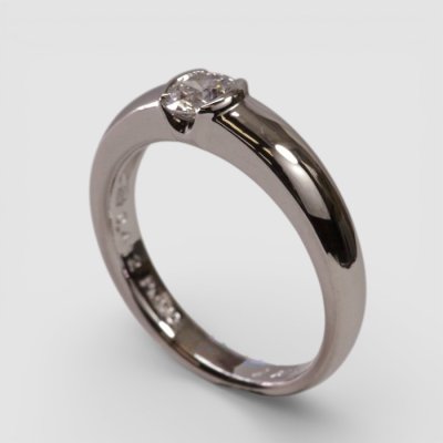 画像4: プラチナ6本爪ダイアモンドリングを日常使いのシンプルな指輪にリフォーム