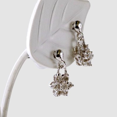 画像2: K18WG フラワーダイヤモンドピアス（ブラ）