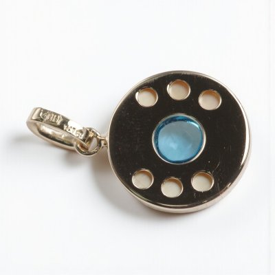 画像3: K18 ブルートパーズ×白蝶貝 デザインペンダント