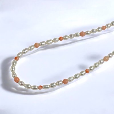 画像1: 桃珊瑚【サンゴ】×淡水ハ?ールネックレス