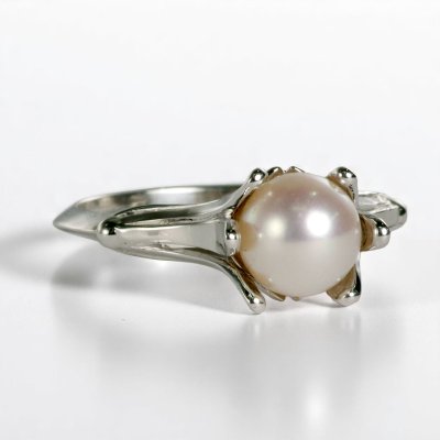 画像1: SV925 アコヤパール×百合モチーフリング