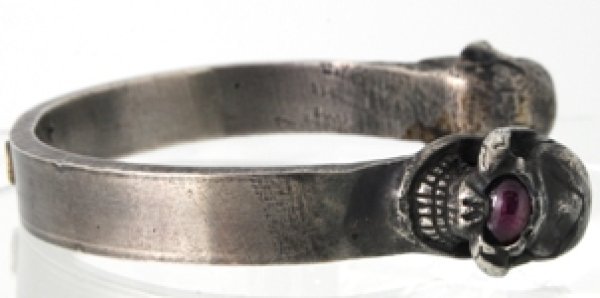 画像6: 【STOPLIGHT】ストップライト・2スカルバングルに石留め (6)