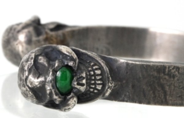 画像7: 【STOPLIGHT】ストップライト・2スカルバングルに石留め (7)