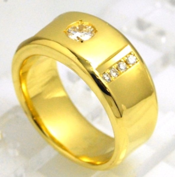 画像8: ♪18金のダイヤ入りメンズリングの欠けたダイヤの取り替え及びサイズ直し♪ (8)