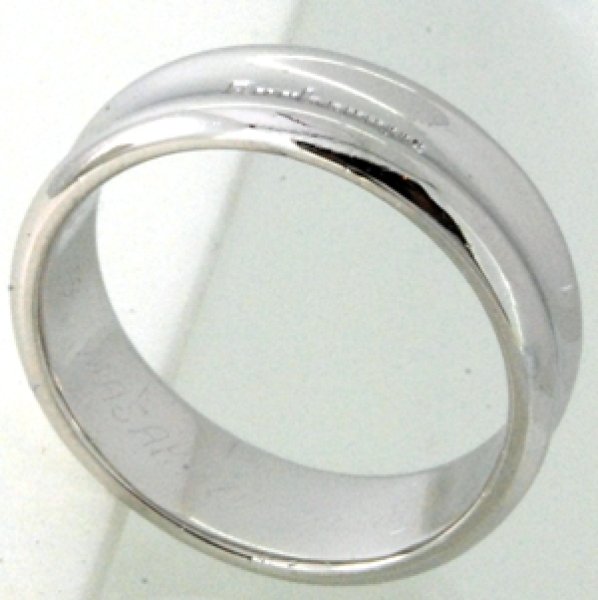 画像4: 18WG(ホワイトゴールド)バーバリーリングのサイズ直し (4)