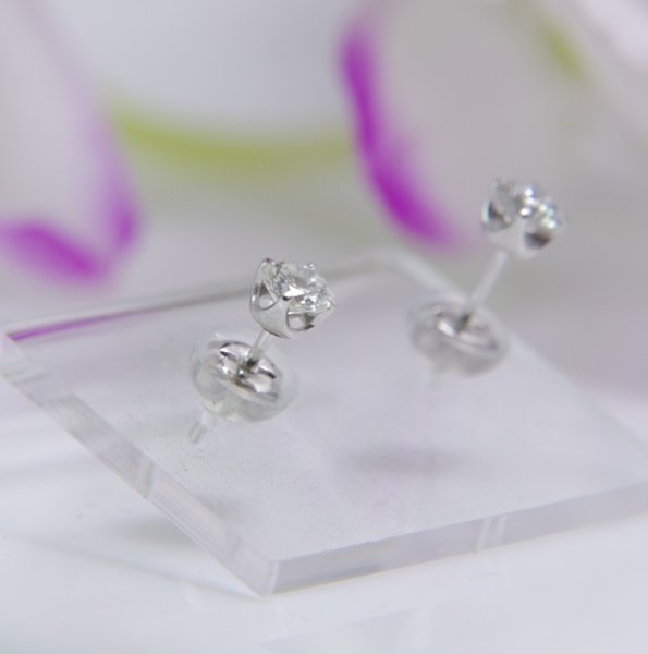 画像8: Pt900ダイヤモンドピアス (8)