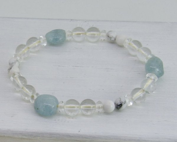 画像8: アクアマリン・ハウライト&水晶 ブレスレット (8)