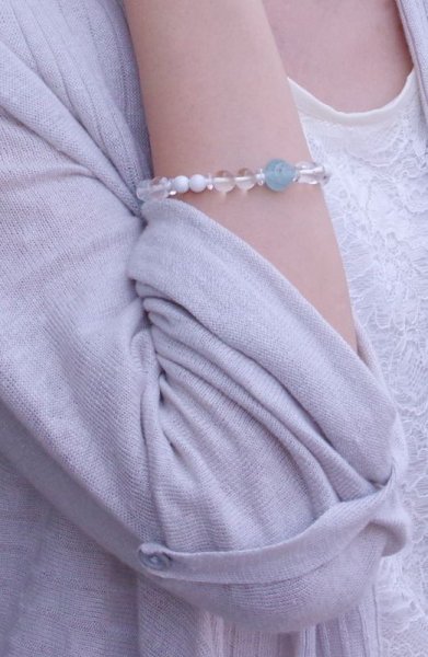 画像5: アクアマリン・ハウライト&水晶 ブレスレット (5)