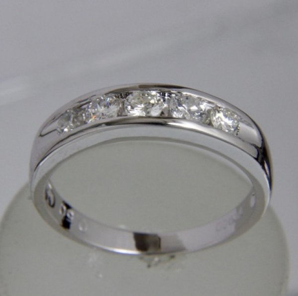 画像4: Pt900ダイヤモンド一文字リングのクリーニング、新品仕上げ例 (4)