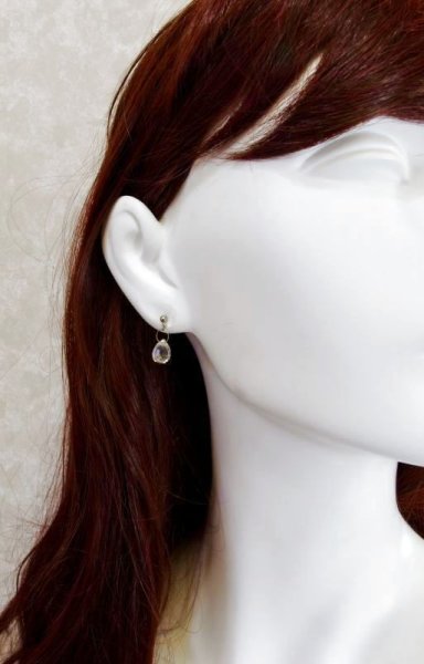 画像6: チタン水晶ピアス (6)