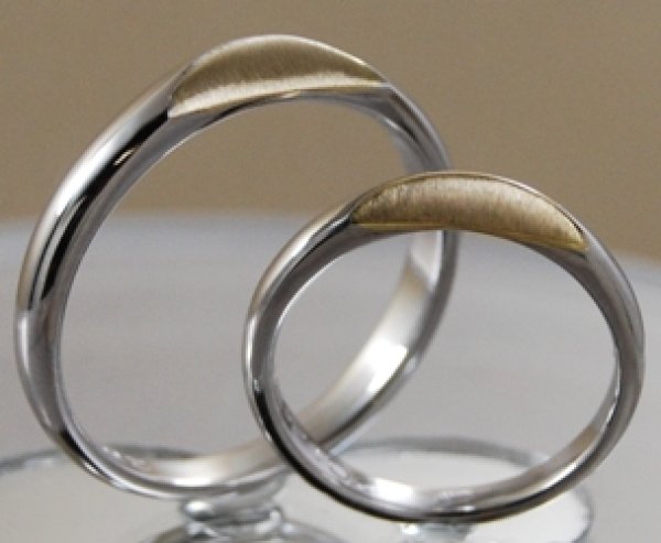 画像4: 【オーダー】【ペア・ブライダル】【参考商品】Pt900/K18オリジナルデザインマリッジリング(ハーフムーン) (4)