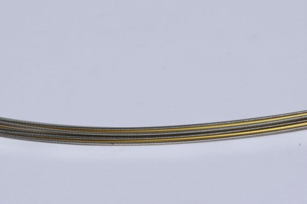 画像2: 12連ワイヤーネックレス（ゴールド×グレー） (2)