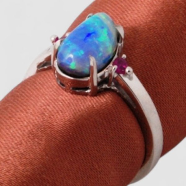 画像4: K18WGボルダーオパールリングのオーダー制作 (4)