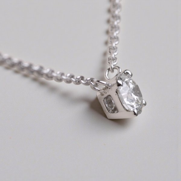 画像5: 【リフォーム例】婚約指輪を一粒ネックレスへ (5)