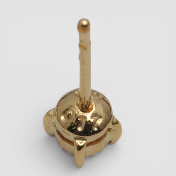 画像4: 【リフォーム例】メンズリングのダイヤでスタッドピアス制作 (4)