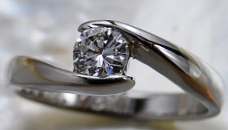 【美品】PT900 ルビー0.64ct リング デザイン ダイヤ　マーキス 楽天市場】Pt900 ルビー＆ダイヤモンド リングジュエリー