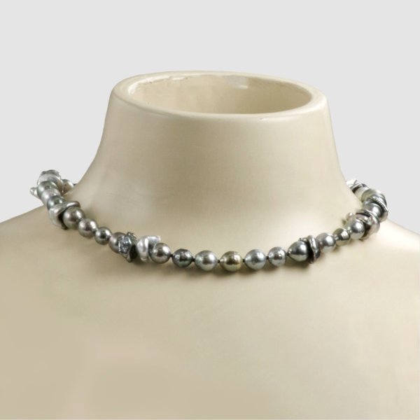 画像6: 黒蝶バロックパール×黒蝶ケシパールネックレス (6)